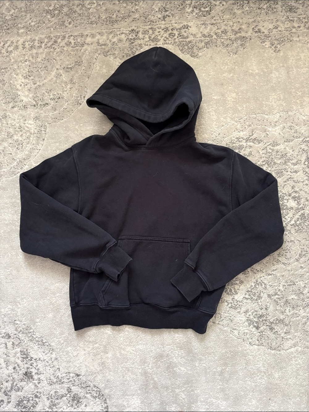 Aritzia Black Women's Pullover Hoodie